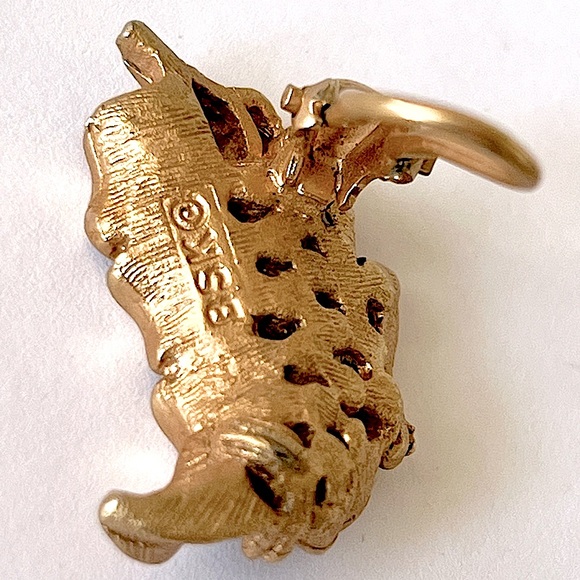 💚 Vintage Signed BSK Leaf Brooch & Clip On Green Gold Tone Earrings Set - Picture 15 of 15